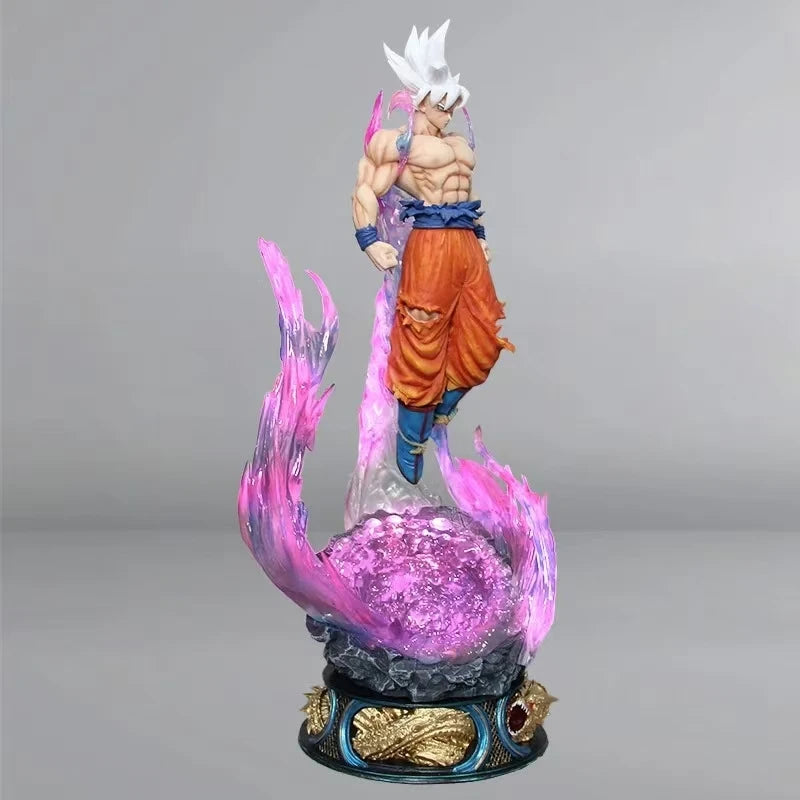 25cm Super Saiyan Son Goku Figure - Image 2