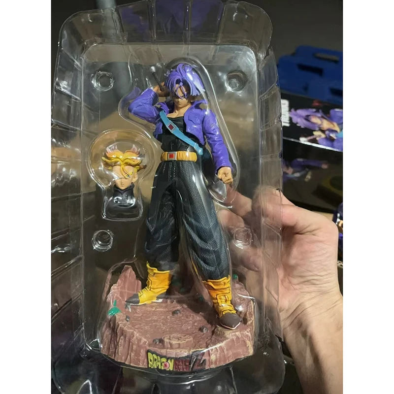 Dragon Ball Z Trunks with Two Heads - Image 6